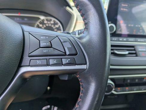 Used 2022 Nissan Altima 2.5 SR FWD image 25