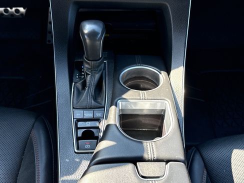 Used 2022 Toyota Avalon Touring w/ Advanced Safety Package image 21