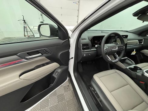 New 2026 GMC Terrain Elevation w/ Elevation Premium Package image 17