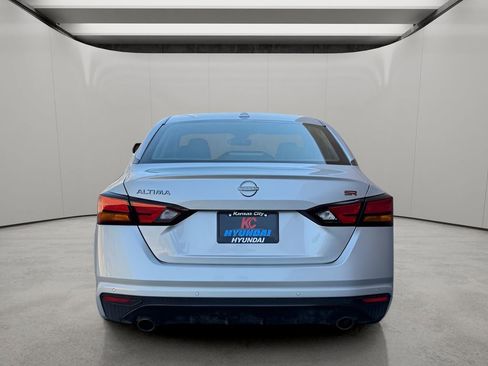 Used 2023 Nissan Altima 2.5 SR image 4