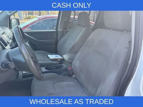 Used 2017 Nissan Frontier SV w/ SV Value Truck Package image 8