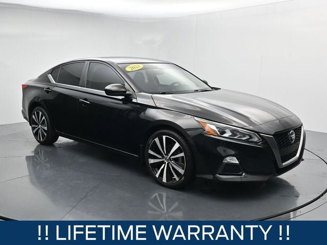 Used 2022 Nissan Altima 2.5 SR AWD/4WD image 2