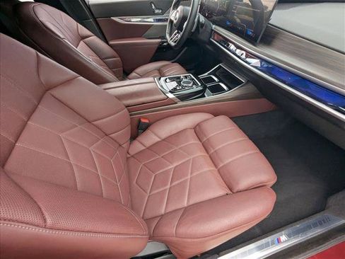 Used 2023 BMW 760i xDrive 760i xDrive image 22