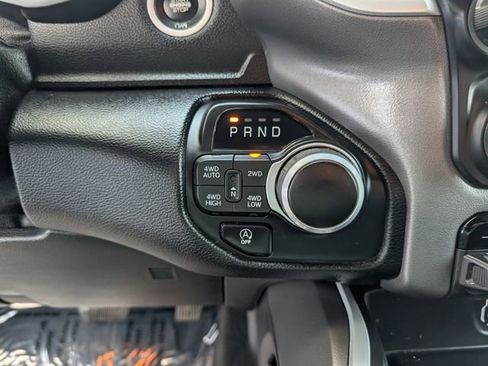 Used 2022 RAM 1500 Big Horn AWD/4WD image 4
