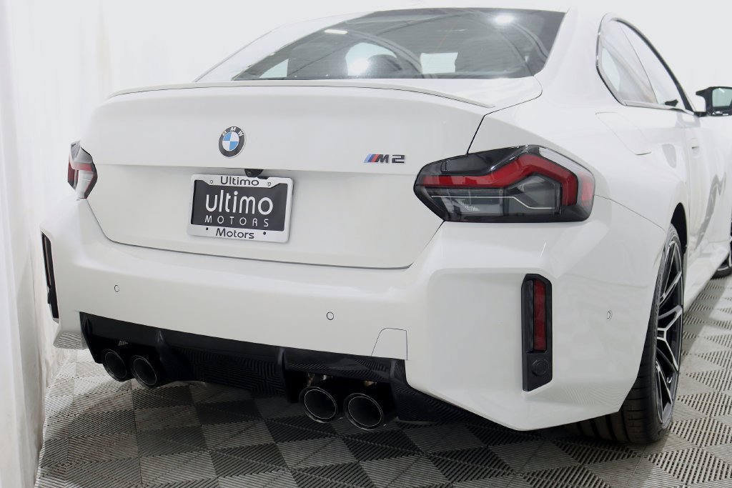 Used 2026 BMW M2 w/ Lighting Package RWD image 13