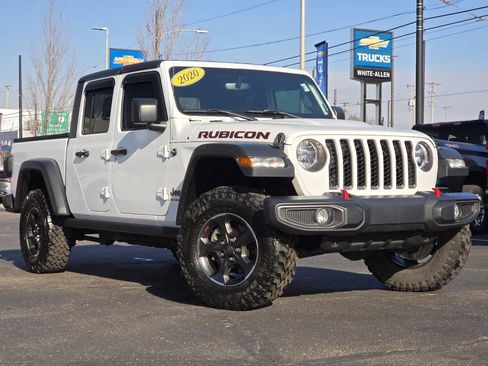 Used 2020 Jeep Gladiator Rubicon image 2