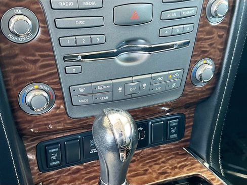 Used 2019 Nissan Armada SL w/ Premium Package RWD image 16