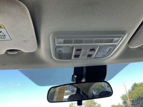 Used 2022 Honda HR-V EX image 24