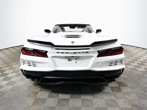 Used 2025 Chevrolet Corvette E-Ray AWD/4WD image 5