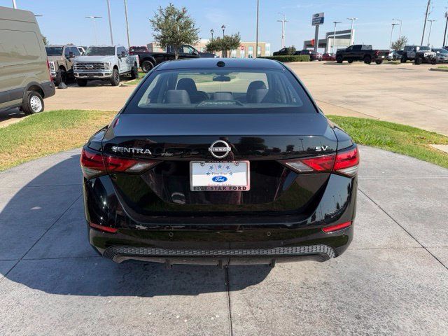Used 2024 Nissan Sentra SV FWD image 6