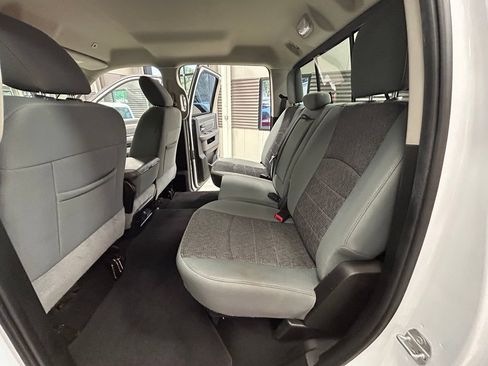 Used 2019 RAM 1500 Big Horn AWD/4WD image 48