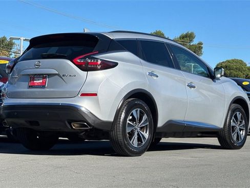 Used 2023 Nissan Murano SV image 4