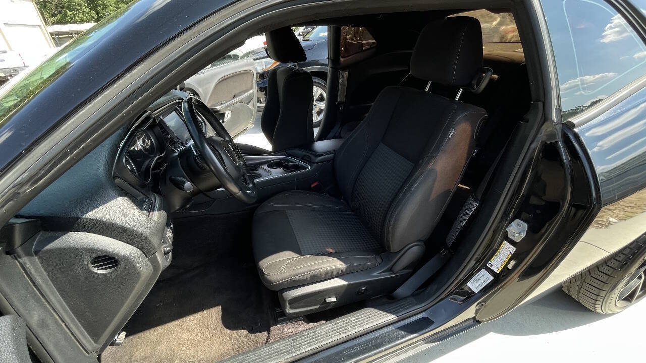 Used 2016 Dodge Challenger SXT w/ Super Sport Group (SS/T) RWD image 13
