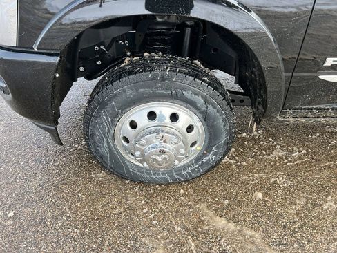 New 2026 RAM 3500 Limited image 10