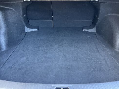 Used 2024 Toyota Corolla LE FWD image 17