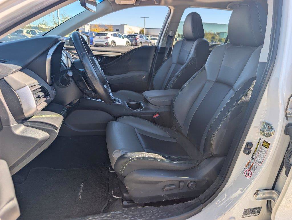 Used 2020 Subaru Outback Onyx Edition XT AWD/4WD image 21
