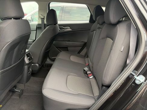 New 2027 Kia Sportage S FWD image 22