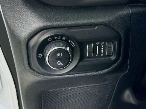 Used 2020 Jeep Gladiator Sport w/ Quick Order Package 24S image 12