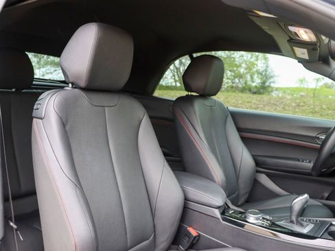 Used 2018 BMW 230i Convertible w/ Premium Package image 26