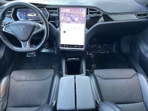 Used 2017 Tesla Model S 75 RWD image 15