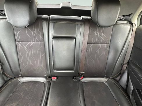 Used 2019 Chevrolet Trax LT w/ LT Convenience Package FWD image 24