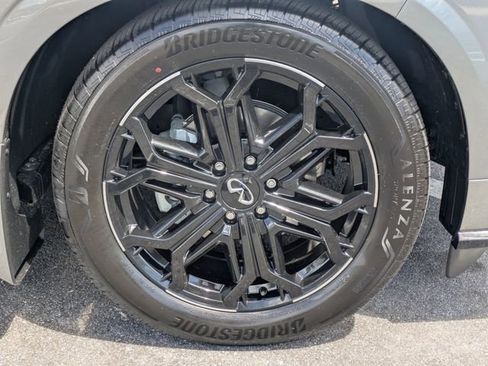 New 2026 INFINITI QX80 4WD w/ Sport Exterior Package image 11