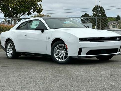 New 2025 Dodge Charger Daytona R/T w/ Quick Order Package 25M R/T image 2