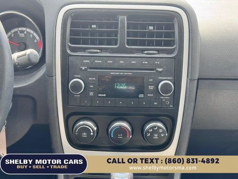 Used 2012 Dodge Caliber SXT image 13