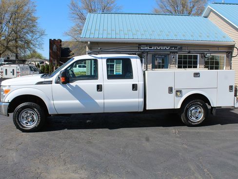 Used 2013 Ford F250 XL w/ PWR Equipment Group image 2