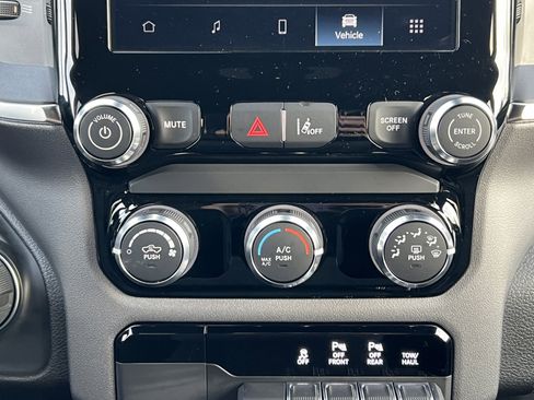 Used 2025 RAM 1500 Big Horn image 28