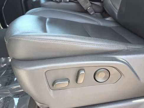 Used 2025 GMC Sierra 1500 SLT RWD image 26