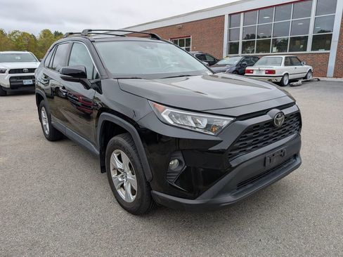 Used 2019 Toyota RAV4 XLE w/ Convenience Package AWD/4WD image 7