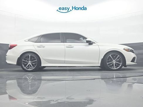 Used 2024 Honda Civic Touring image 34