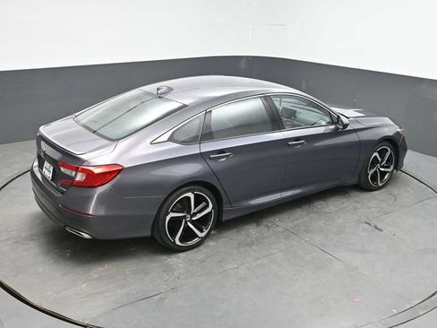 Used 2018 Honda Accord Sport image 35