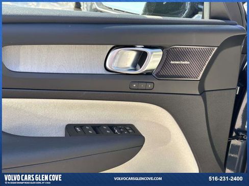 New 2026 Volvo XC40 B5 Ultra w/ Climate Package image 11