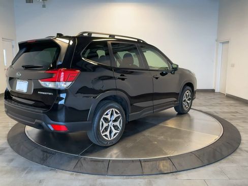 Used 2023 Subaru Forester Premium w/ Popular Package #1 image 8