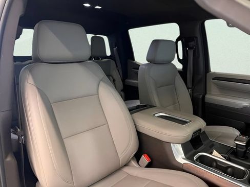 Used 2022 GMC Sierra 1500 SLT AWD/4WD image 13