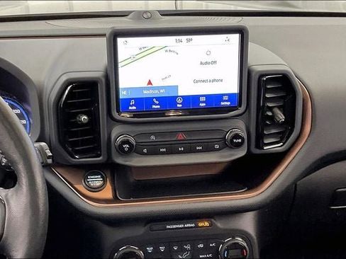 Used 2021 Ford Bronco Sport Outer Banks w/ Outer Banks Package AWD/4WD image 6