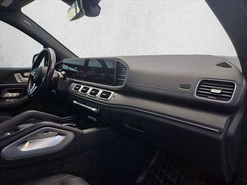Certified 2023 Mercedes-Benz GLS 580 4MATIC image 19