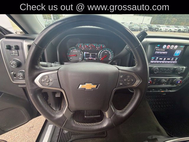 Used 2017 Chevrolet Silverado 1500 LT w/ Midnight Edition AWD/4WD image 15