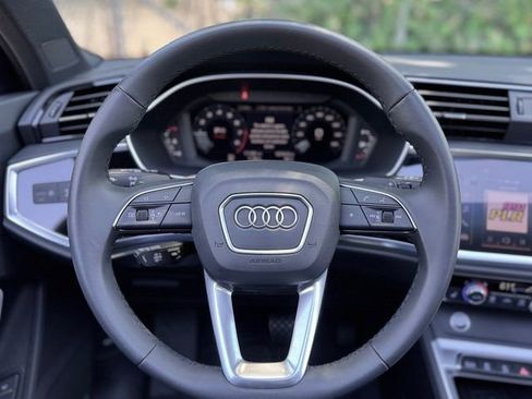 Certified 2025 Audi Q3 2.0T Premium w/ Convenience Package AWD/4WD image 20
