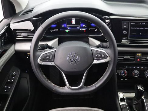 Used 2023 Volkswagen Taos S AWD/4WD image 15