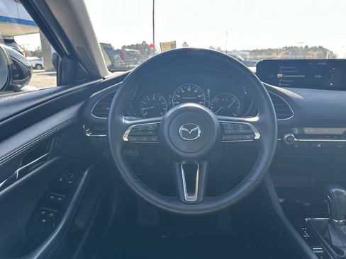 Used 2025 MAZDA MAZDA3 s image 23