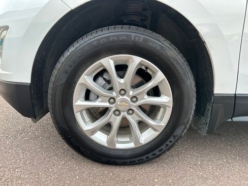 Used 2021 Chevrolet Equinox LT AWD/4WD image 40