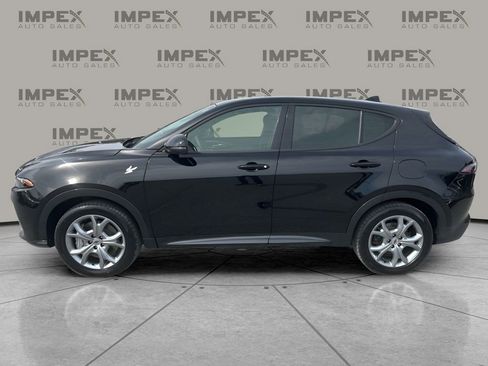 Used 2024 Dodge Hornet R/T Plus image 2