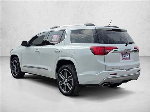Used 2017 GMC Acadia Denali w/ Technology Package AWD/4WD image 3