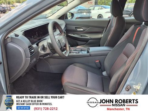New 2026 Nissan Sentra SR w/ Floor Mat Package FWD image 3
