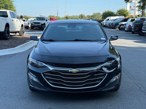 Used 2024 Chevrolet Malibu LT w/ LPO, Floor Liner Package FWD image 8