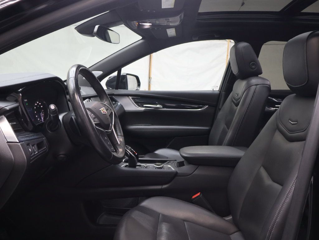 Used 2023 Cadillac XT5 Premium Luxury AWD/4WD image 16