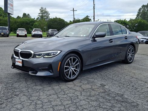 Used 2020 BMW 330i xDrive Sedan w/ Convenience Package AWD/4WD image 3
